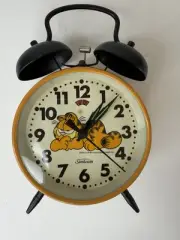 VTG 1978 Garfield Alarm Clock Hand Wound Sunbeam