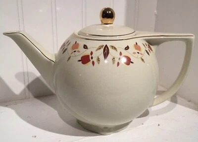 Jewel Tea Autumn Leaf Hall China 6 Cup Star Teapot NALCC 2005