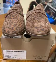 Women NIB "CLARK" animal print loafers Size 12 med.