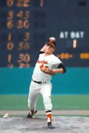 Dave Leonhard 1968 2 Baltimore Orioles Baseball Old Photo