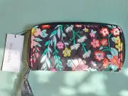 NWT VERA BRADLEY Accordian Wallet TANGERINE TWIST Zip Interior CC slot MSRP $65
