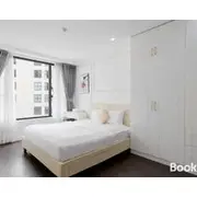 MH Apartment- Tresor- spacious and cozy center D4