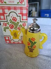 Vintage 1970’s Avon~ Koffee Klatch~ Honeysuckle Foaming Bath Oil~ Decanter~ Full