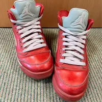 在飛比找PopChill優惠-[二手] Air Jordan 5代情人節限定款