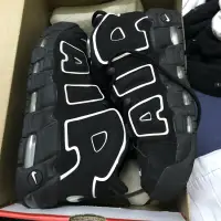 在飛比找蝦皮商城精選優惠-Nike Uptempo 大air黑色 9.5成新