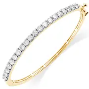 Bangle with 3.00ct of Laboratory Grown Diamonds in 9kt Yellow Gold