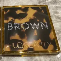 在飛比找蝦皮購物優惠-全新（碎裂）Huda Beauty 眼影盤 toffee b