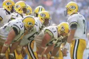 Don Majkowski Quarterback Green Bay Packers talks to his offensive- Old Photo