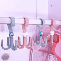 在飛比找蝦皮購物優惠-KITTY哆啦可愛卡通掛鉤四爪家用可旋轉衣櫃多功能掛包包塑料