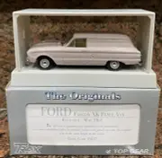 1/43 TRAX MODEL TR27 1961 FORD XK FALCON PANEL VAN WATTLE BARK TAN