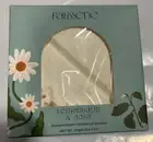 Patisserie Lemon Balm and Daisy Aromatherapy Shower Steamers
