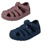 Kids Clarks Closed Toe Water Sandal/Shoe Move Kind