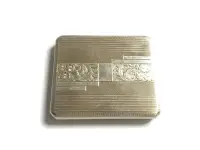 在飛比找Yahoo!奇摩拍賣優惠-歐洲銀鏨刻古董煙盒   800銀標記   尺寸：長9cm