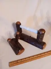 Rustic Hickory Bathroom Set - Toilet Paper Holder & Towel Hooks - Polish Varnish