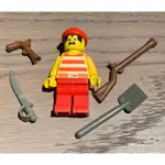 二手 樂高 LEGO 紅帽海盜 含武器