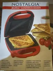 BRAND NEW IN BOX Nostalgia MyMini Sandwich Panini Omelet Maker in Red