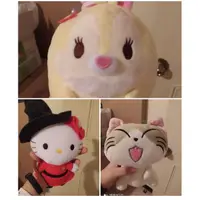 在飛比找蝦皮購物優惠-娃娃 迪士尼兔子 貓 Hello Kitty  夾娃娃機夾到