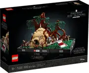 LEGO 75330 Star Wars Dagobah Jedi Training Diorama