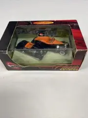 100% Hot Wheels Classic Bodies 1932 Duesenberg & 57C Bugatti 1:64 Scale Diecast