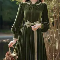 在飛比找蝦皮商城精選優惠-【春季上新】法式洋裝 復古洋裝 絲絨洋裝 赫本風洋裝 加厚綠
