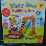 二手英文親子互動式繪本BIZZY BEAR BUILDING SITE