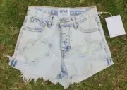 One Teaspoon Hawks Distressed White washed Demin recycled Cult Cut Off Shorts 24