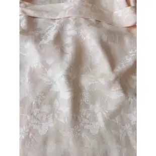 （蠶絲100%）典雅玫瑰花柄絲質睡衣 Silk 睡袍  香檳色