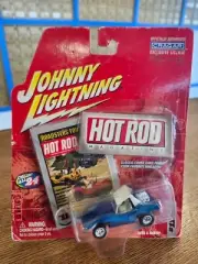 Johnny Lightning Hot Rod Magazine #11 Dune Buggy