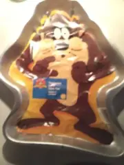Vintage Wilton TAZ Cake Pan Tasmanian Devil 1995 Looney Tunes warner brothers