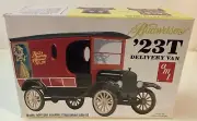 AMT..BUDWEISER..'23T..DELIVERY VAN..1/25 scale kit..# 2401