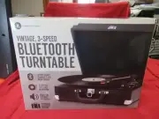 Vintage, 3-Speed Bluetooth Turntable by Innovative Technology, Model #ITVS-550BT
