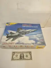 Zvezda Z7229 Mig-31 Interceptor Aircraft Model Kit 1: 72 Scale - New No Decals
