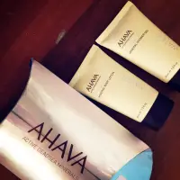 在飛比找蝦皮購物優惠-AHAVA以色列死海保養品-乳液40ml+沐浴乳40ml