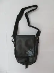 Amphibious Frog waterproof Messenger Bag, black for Men One Size