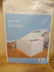 Stemware Glasses Quilted Storage Box - 12 Sections - New