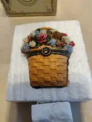 VINTAGE Collection2004 BOYDS LONGABERGER TREASURE BOX BLANCHE'S HOMESTEAD BASKET