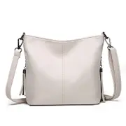 Fashion genuine leather tassel shoulder bag for women, casual soft leather messenger bag, simple and versatile.
