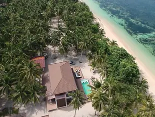皮拉爾的8臥室獨棟住宅 - 2400平方公尺/8間專用衛浴Entire Private Beach House in Siargao Island