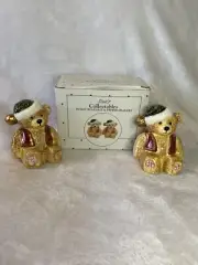 Scott’s Collectables Holiday Honey Bear Salt & Pepper Shakers