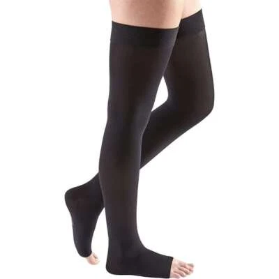 Medi Comfort Thigh, Open Toe, Dots Band, (Size: II) 20-30mmHg Ebony
