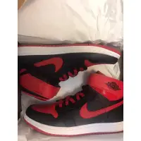 在飛比找蝦皮購物優惠-全新未穿 Air Jordan 1 Flyease芝加哥配色