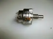CLAROSTAT 2.5K OHM WIRE WOUND POTENTIOMETER W/ SWITCH - 1/4" SLOT SHAFT