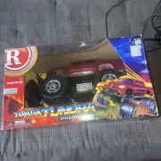 Radio Shack Toyota Tundra Monster Truck 1:10 Scale 4x4 Radio Control RC 60-4415