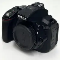 在飛比找蝦皮購物優惠-【蒐機王】Nikon D5300 單機身 快門數 : 452