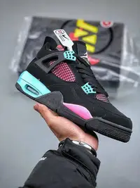 在飛比找Yahoo!奇摩拍賣優惠-Nike Wmns Air Jordan 4 RetroCa