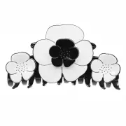 Paris Mode Camellia Triple Extra Large Claw Lip White Black