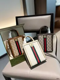 在飛比找Yahoo!奇摩拍賣優惠-【二手包包】GUCCI 新款mini tote 老花  拼棕