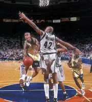 Georgia Tech Stephon Marbury pass vs Georgetown Jerome Williams at- Old Photo