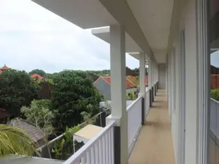 峇里阿迪家庭旅館Adi Bali Homestay