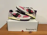 Size 10.5 - Saucony Shadow 5000 Beige Pink - S70665-8